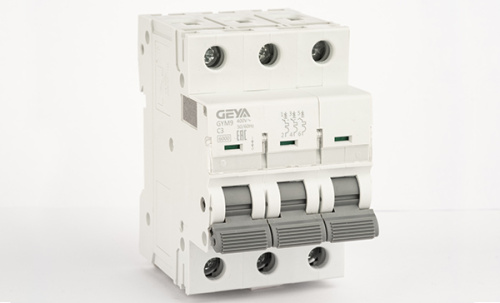 Автоматический выключатель GEYA GYM9-3P-13C, 3P, 13A, хар-ка C, 6kA, 3M Автоматический выключатель GEYA GYM9-3P-13C, 3P, 13A, хар-ка C, 6kA, 3M