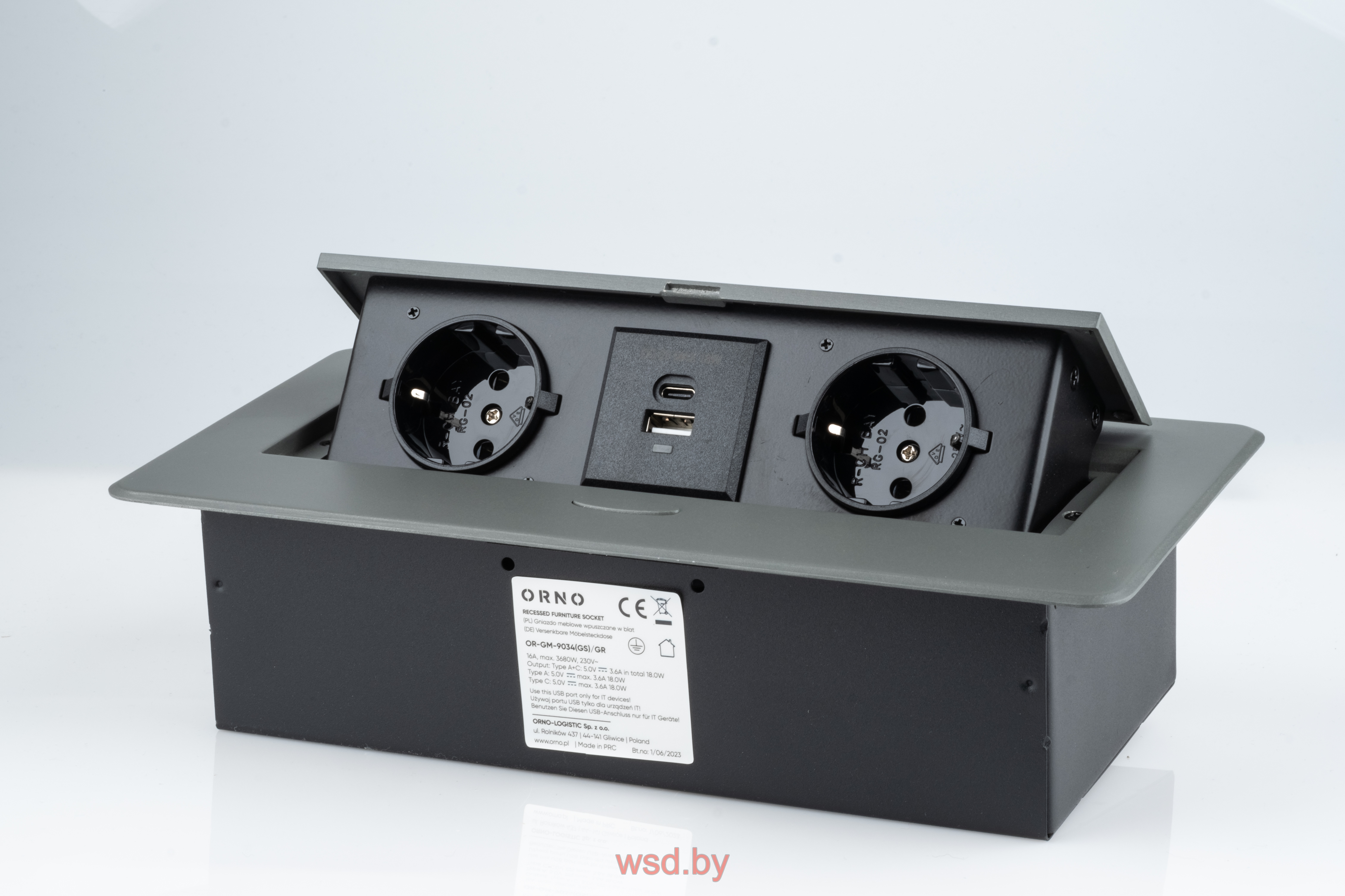 ORNO - Блок розеточный встраиваемый 2хUSB 5V 2,1A + 2x2P+E со шторками, без кабеля, 3600вт, закругленный край 2мм, графит