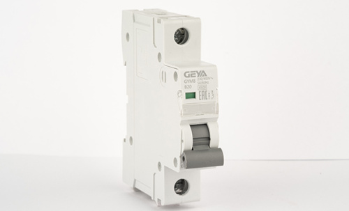 Автоматический выключатель GEYA GYM8-1P-32B, 1P, 32A, хар-ка B, 4,5kA, 1M, без подкл. AU8, AL8