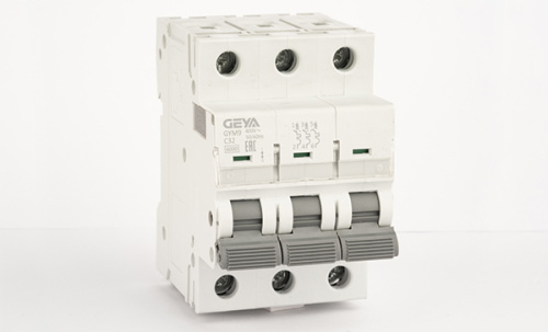 Автоматический выключатель GEYA GYM9-3P-32C, 3P, 32A, хар-ка C, 6kA, 3M