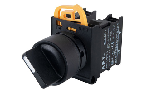 Переключатель APT PB3E, черный, 0-I, фиксация, 1NO, 6A 230VAC/24VDC, без подсветки, 22mm, IP65 Переключатель APT PB3E, черный, 0-I, фиксация, 1NO, 6A 230VAC/24VDC, без подсветки, 22mm, IP65