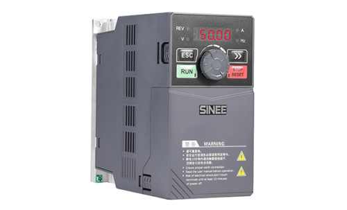 Преобразователь частоты SINEE EM730-0R7-2B, 1ф вход/3ф выход, 230VAC, 4.8A, 0.75kW, IP20, корп.A0 фото 2