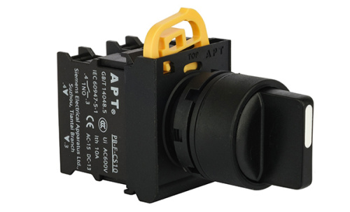 Переключатель APT PB3E, черный, I-0-II, фиксация, 2NO, 6A 230VAC/24VDC, без подсветки, 22mm, IP65 Переключатель APT PB3E, черный, I-0-II, фиксация, 2NO, 6A 230VAC/24VDC, без подсветки, 22mm, IP65