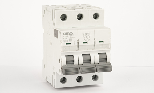 Автоматический выключатель GEYA GYM9-3P-25C, 3P, 25A, хар-ка C, 6kA, 3M Автоматический выключатель GEYA GYM9-3P-25C, 3P, 25A, хар-ка C, 6kA, 3M