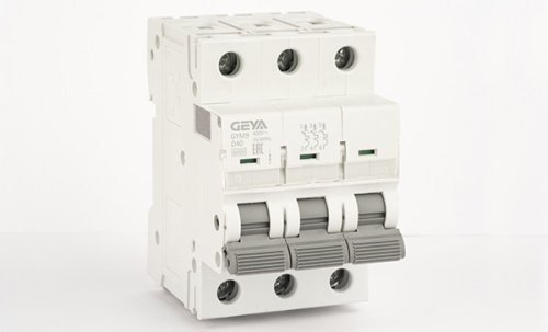 Автоматический выключатель GEYA GYM9-3P-40D, 3P, 40A, хар-ка D, 6kA, 3M Автоматический выключатель GEYA GYM9-3P-40D, 3P, 40A, хар-ка D, 6kA, 3M