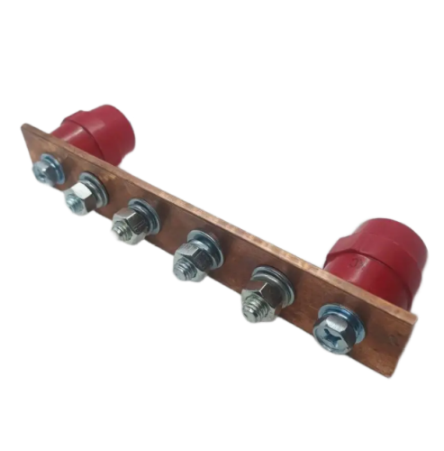 Шина ГЗШ 120х20х5, 4хМ6, медная, с изоляторами Шина ГЗШ 120х20х5, 4хМ6, медная, с изоляторами